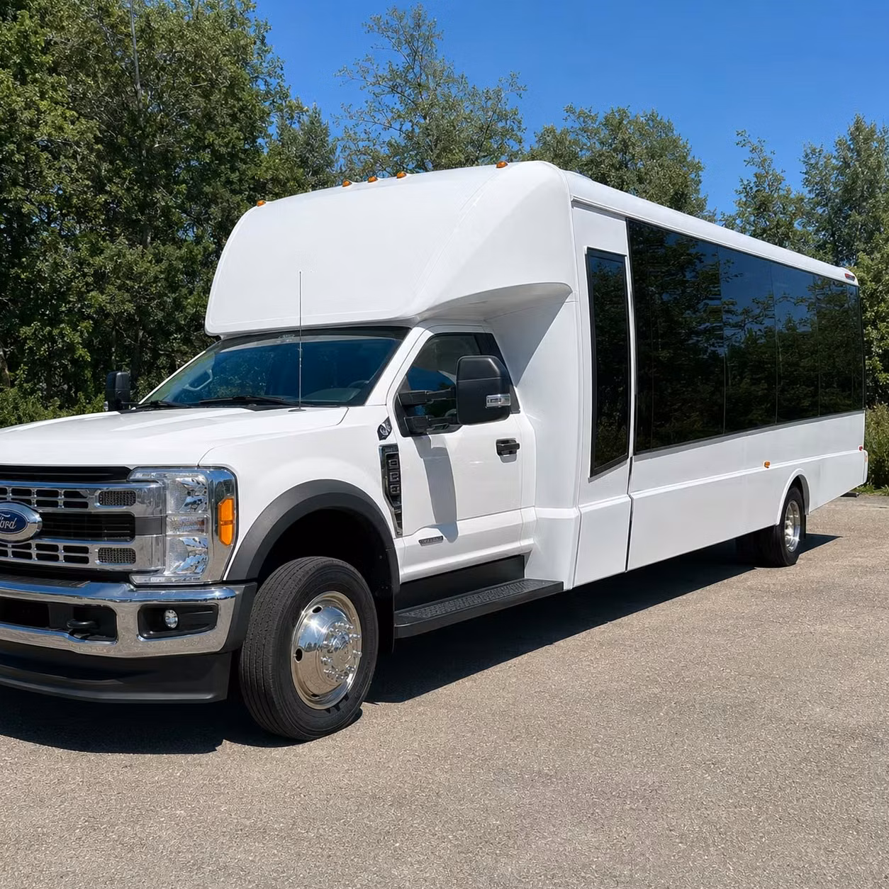 18 passenger minibus
