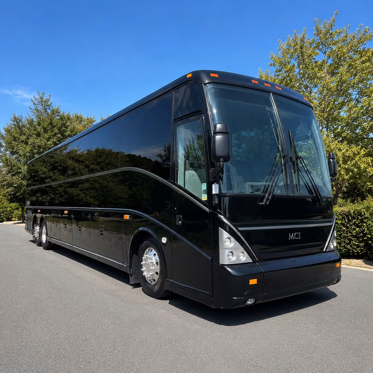 airport shuttle services for hampton corporate travelers