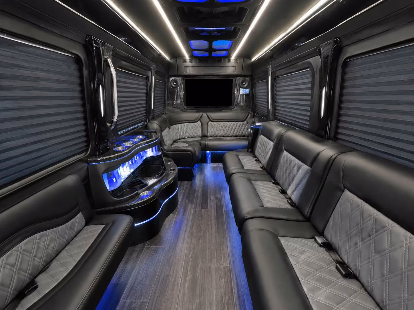 airport transfers and corporate event transportation for hampton businesses