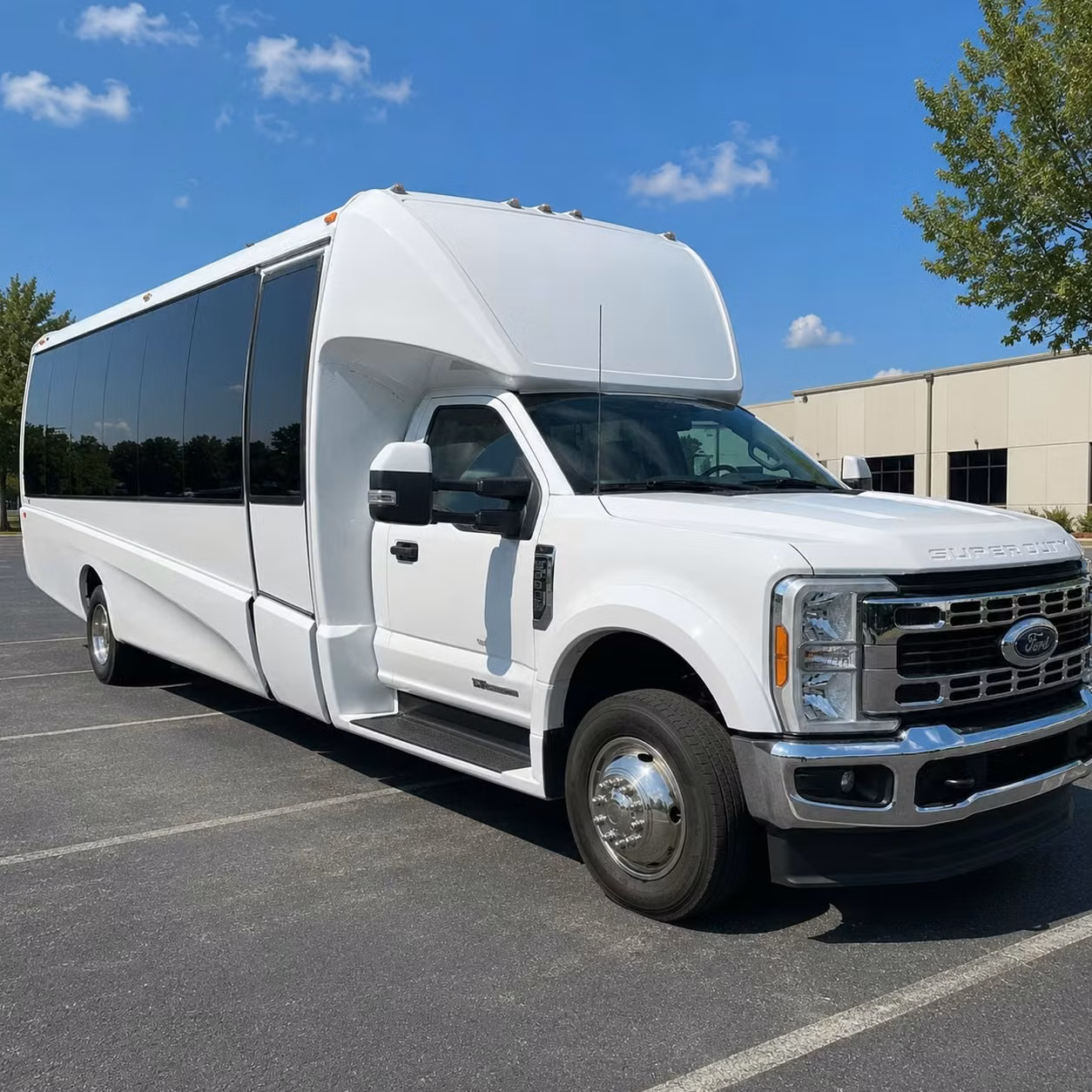 school field trip bus rentals in hampton